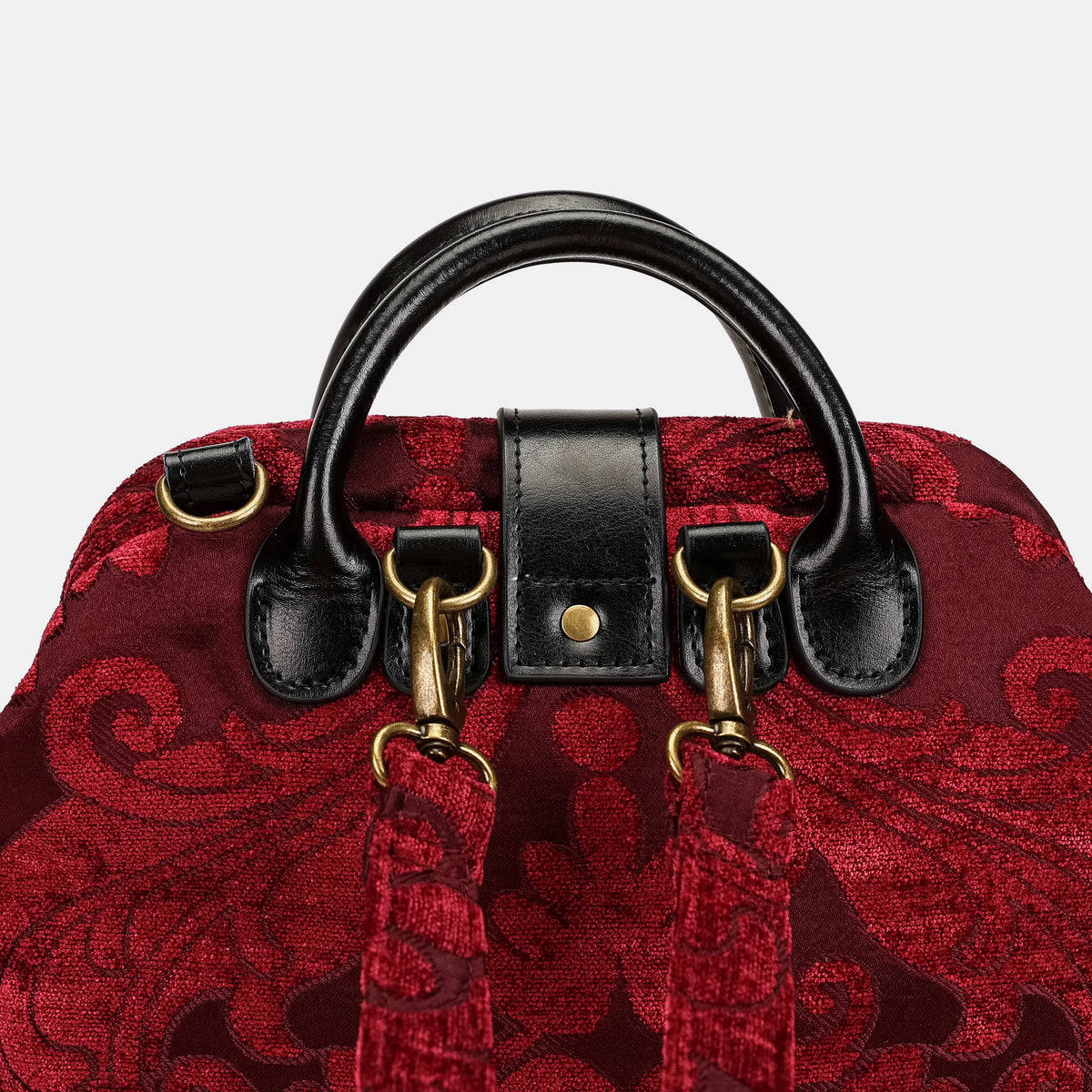 Queen Wine Everyday Backpack Carpetbag of America back details