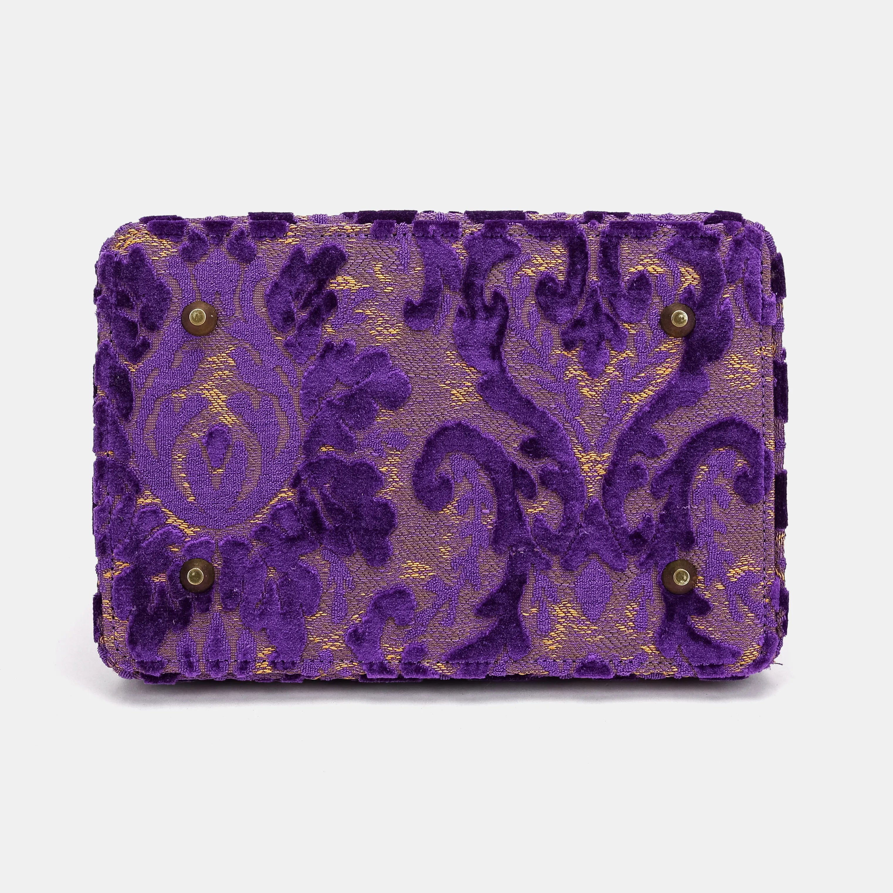 Burnout Velvet Purple Cecile Carpet Purse Gladstone Bag of America bottom