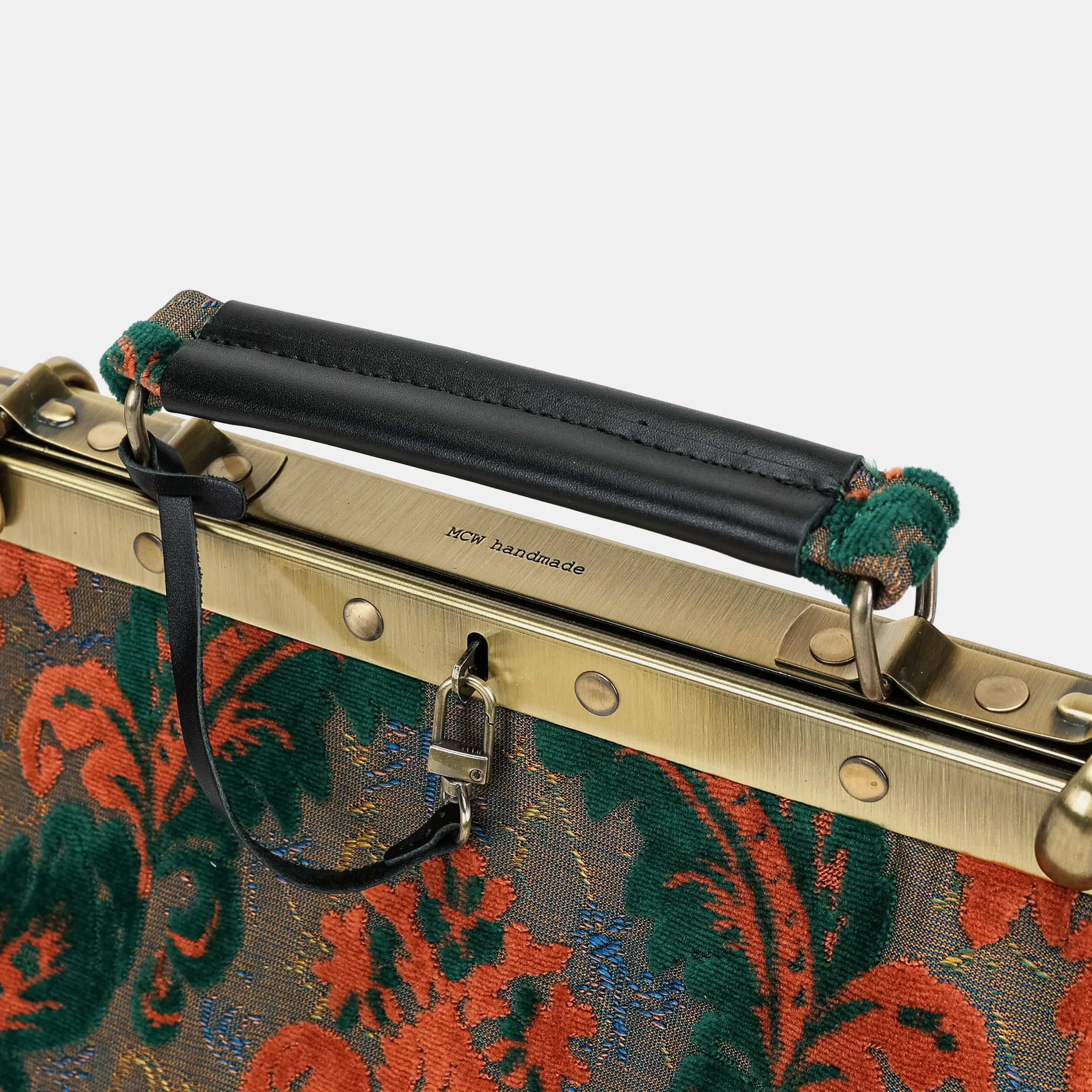 Burnout Velvet Revival Jade Cecile Carpet Purse Gladstone Bag logo