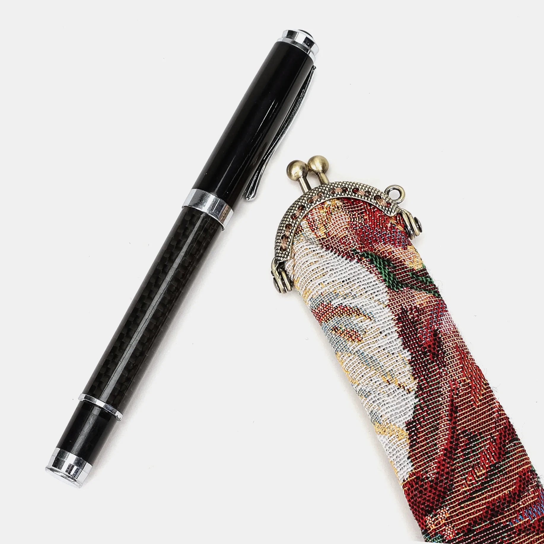 Rose Bush Solo Pen Case of Carpetbag America with pen