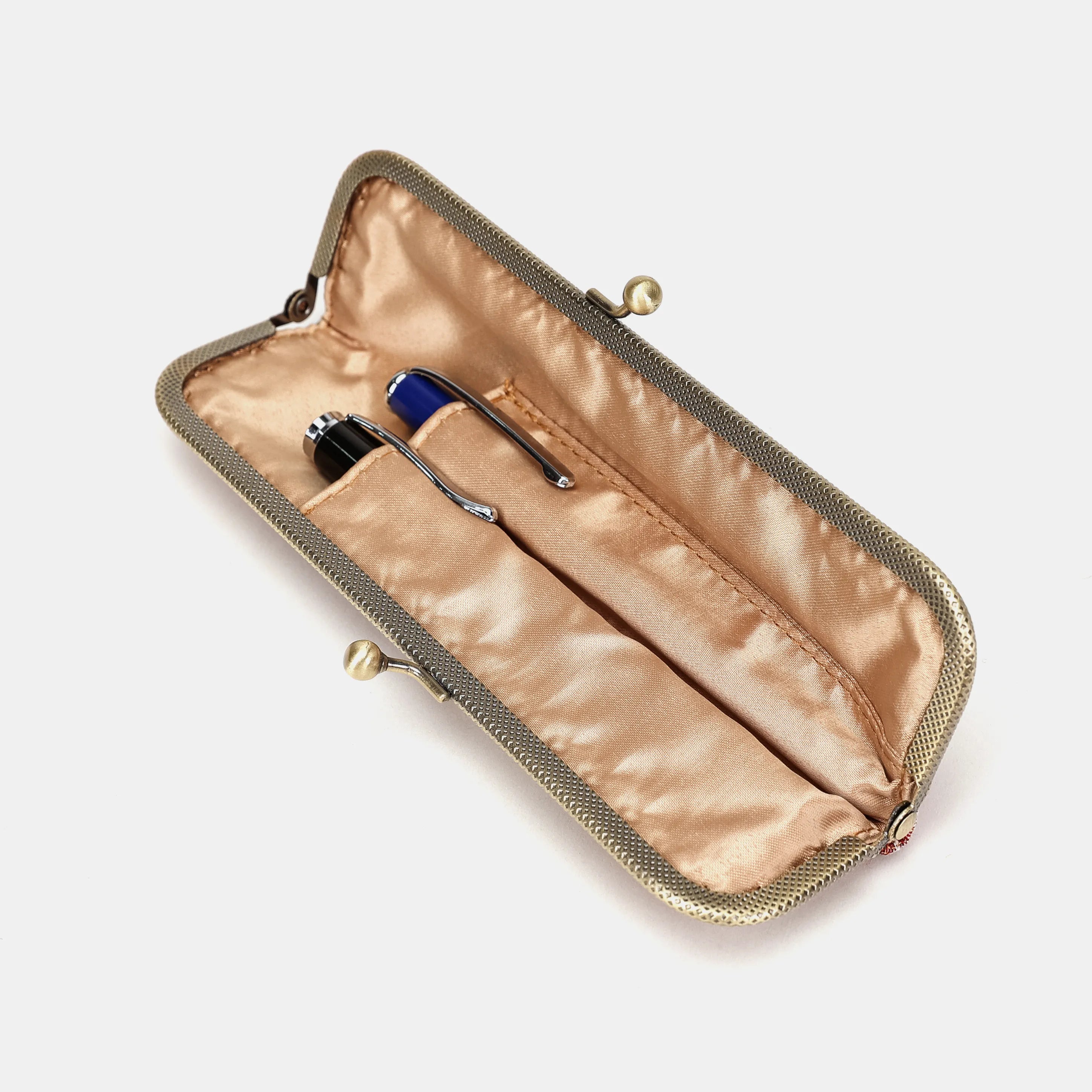 Rose Bush Duo Pen Case Carpetbag of America in use
