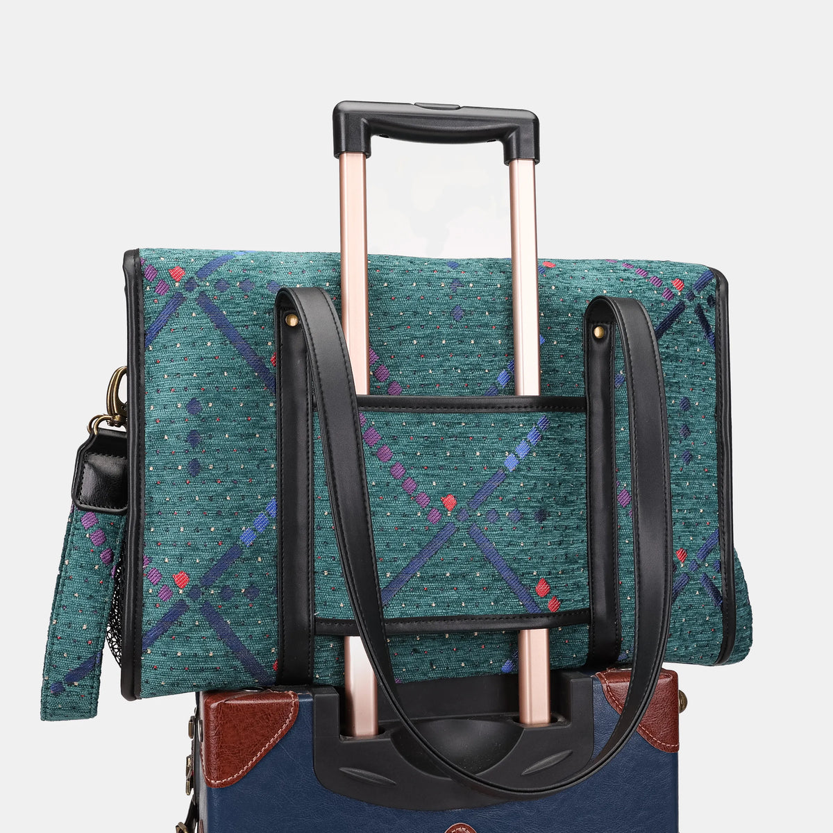 PDX Portland Airport Vintage Carpet Diaper Bag Carpetbag of America luggage sleeve