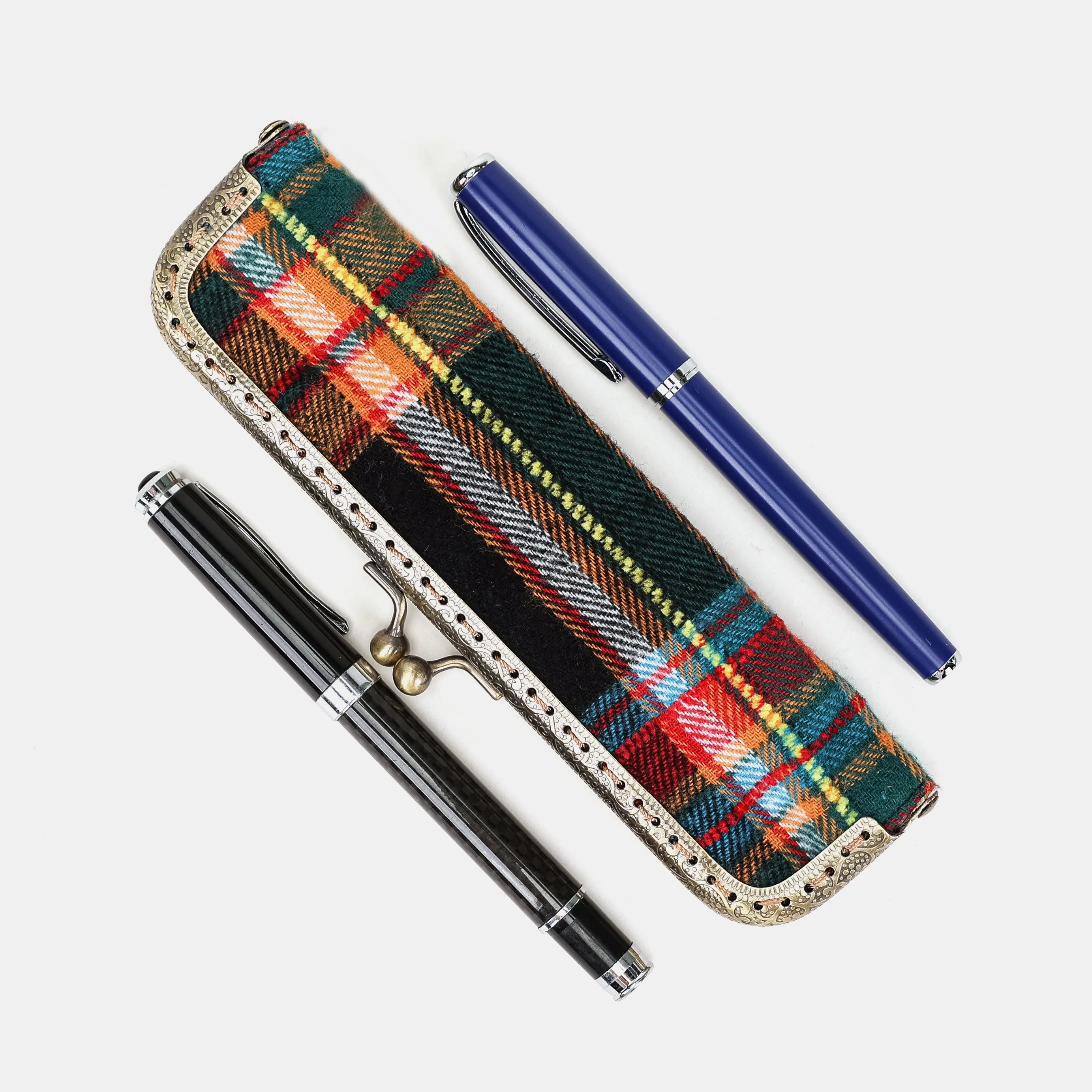 Tartan Stewart Black Duo Pen Case Carpetbag of America side