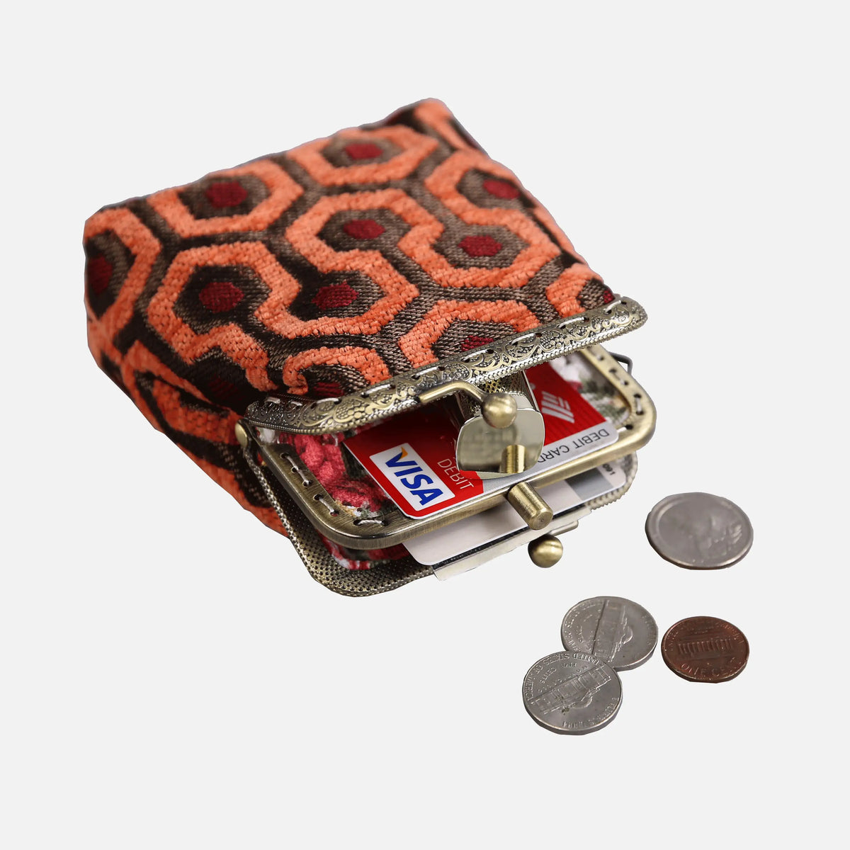 "The Shining" Overlook Hotel Double Kiss Clasp Coin Purse of America in use-3