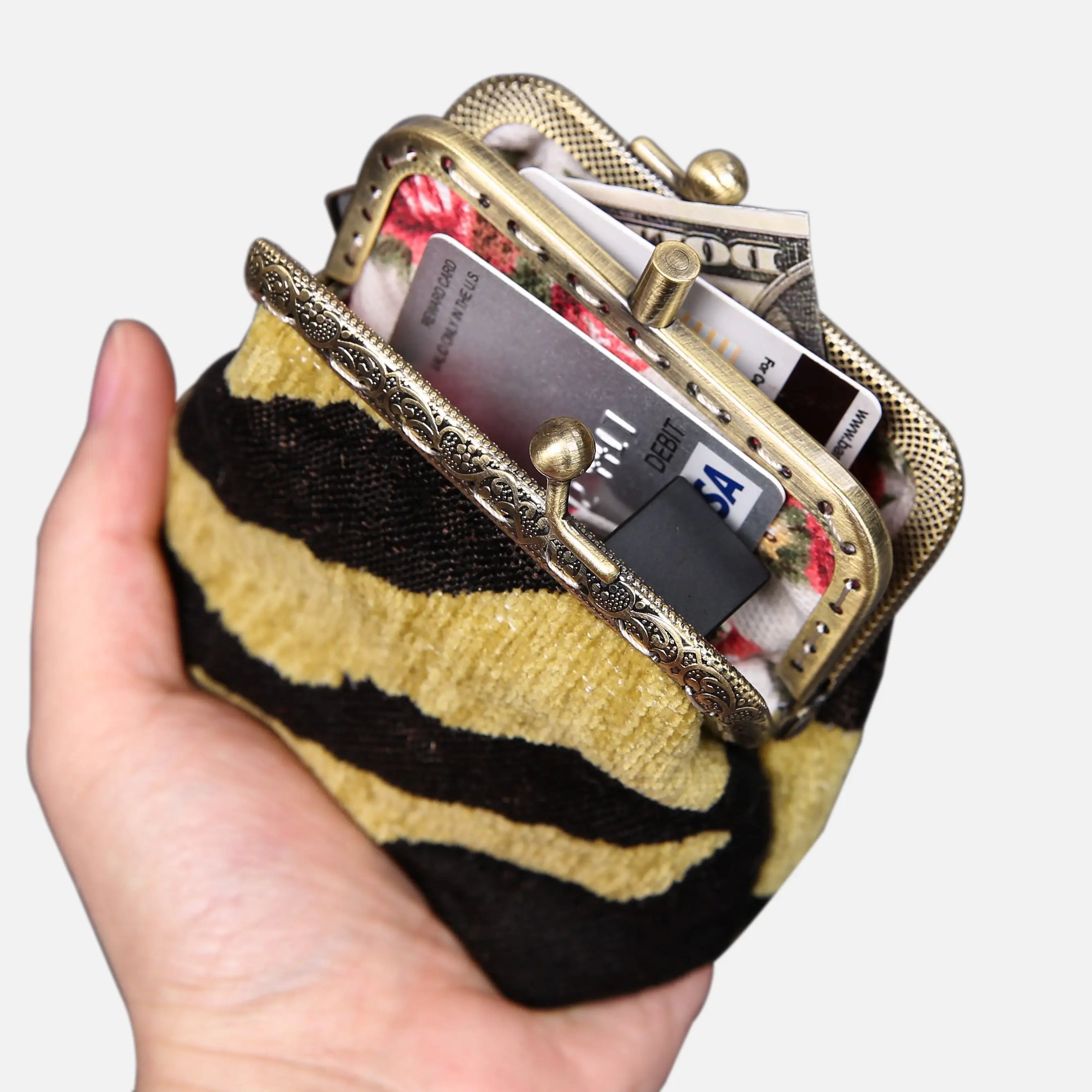 Tiger Stripes Double Kiss Clasp Coin Purse of America in use-1