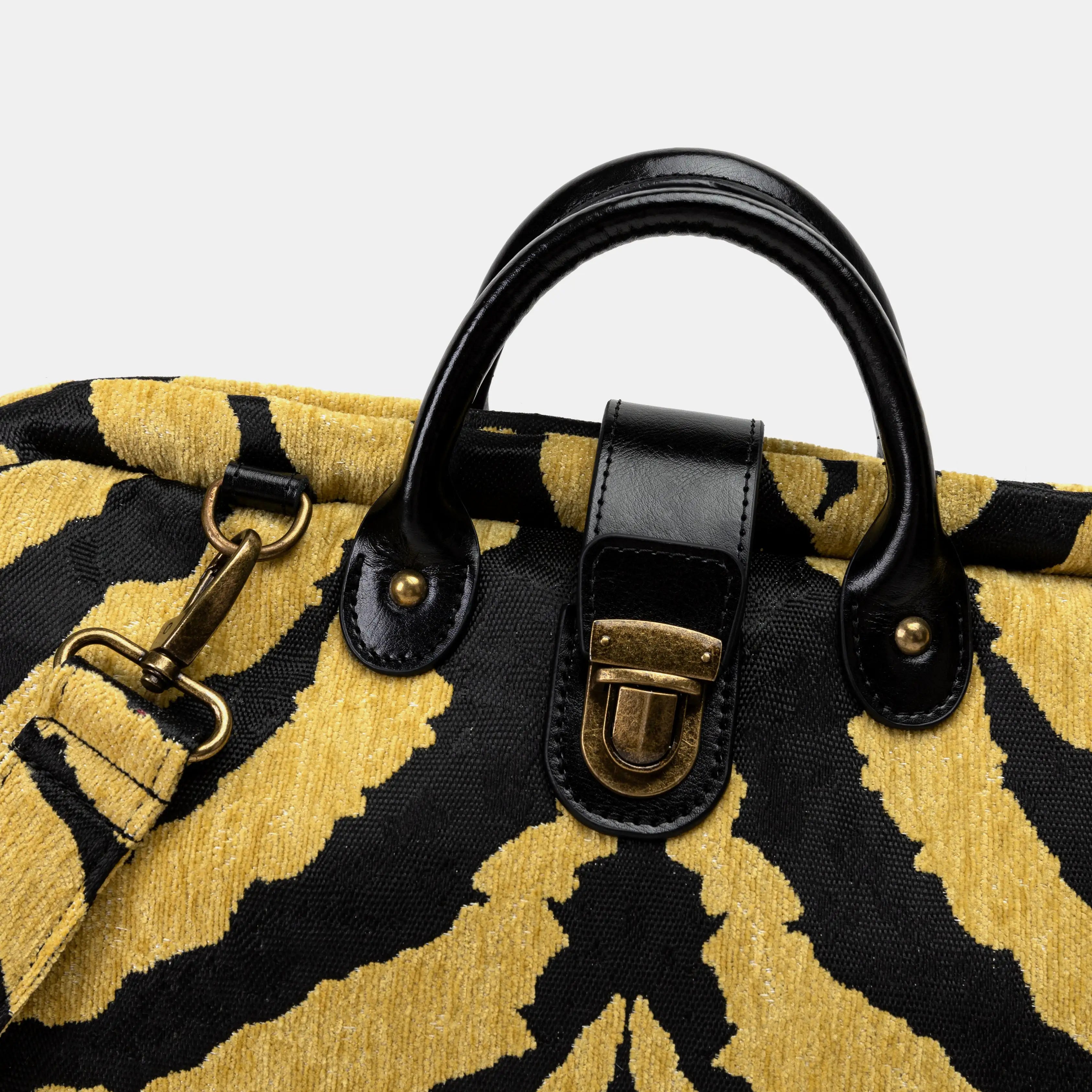 Tiger Stripe Laptop Work Bag of America detail