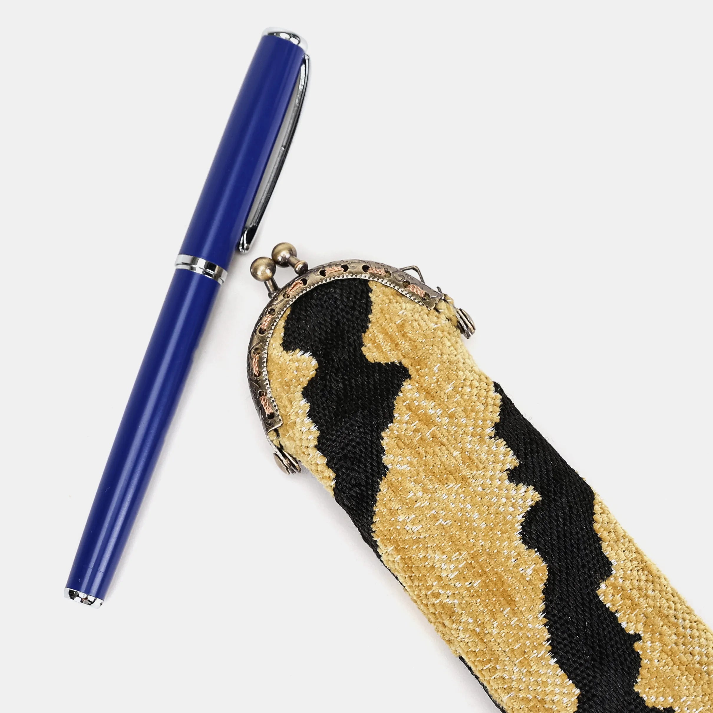 Tiger Stripe Solo Pen Case Carpetbag of America with pen