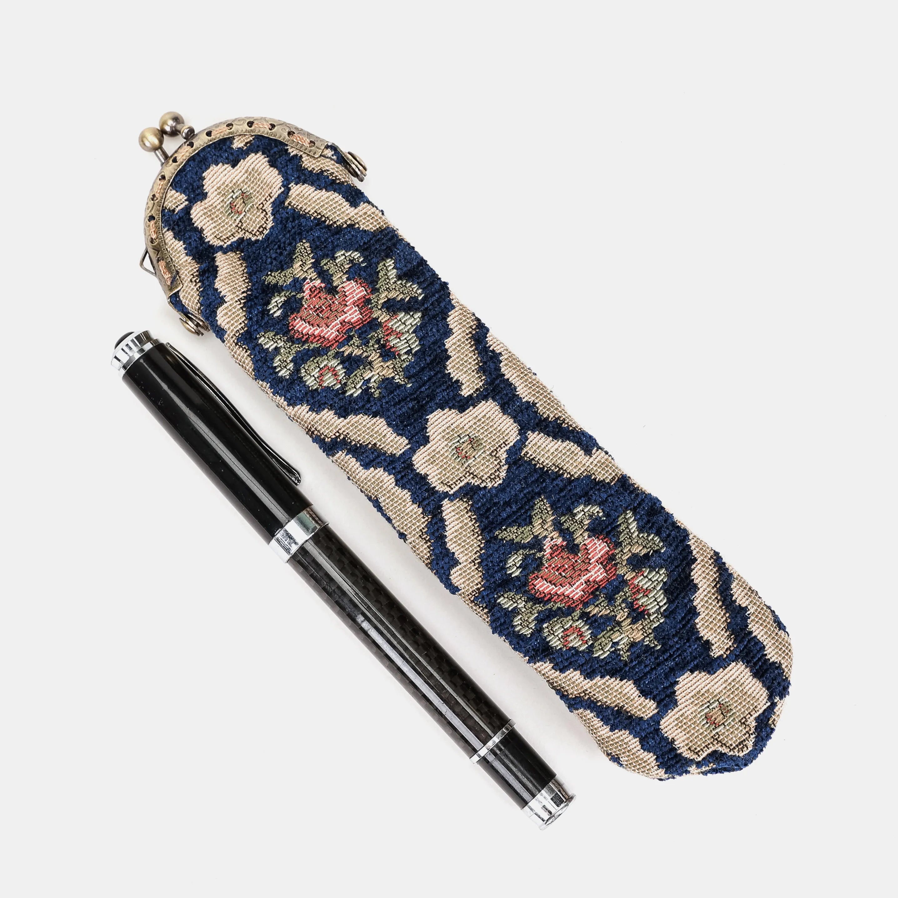 Traditional Blue Solo Pen Case Carpetbag of America main