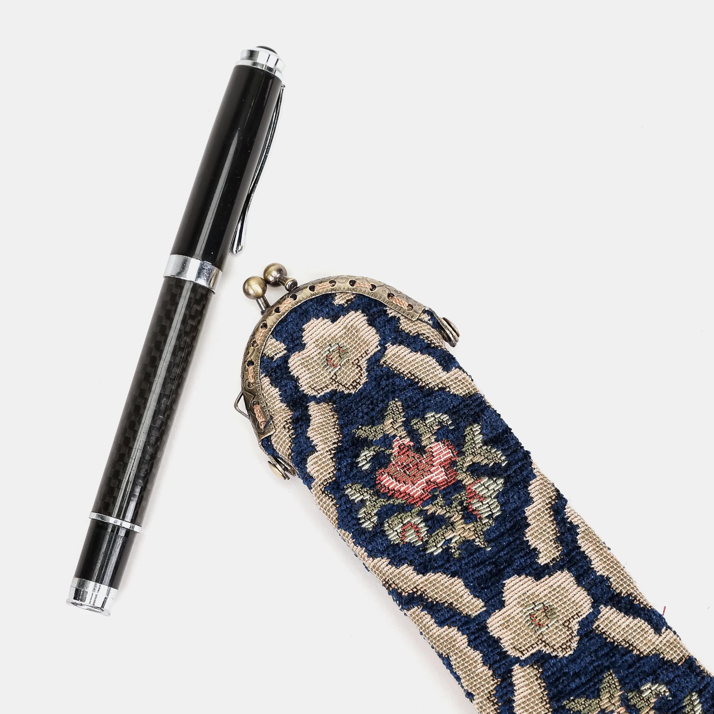 Traditional Blue Solo Pen Case Carpetbag of America with pen