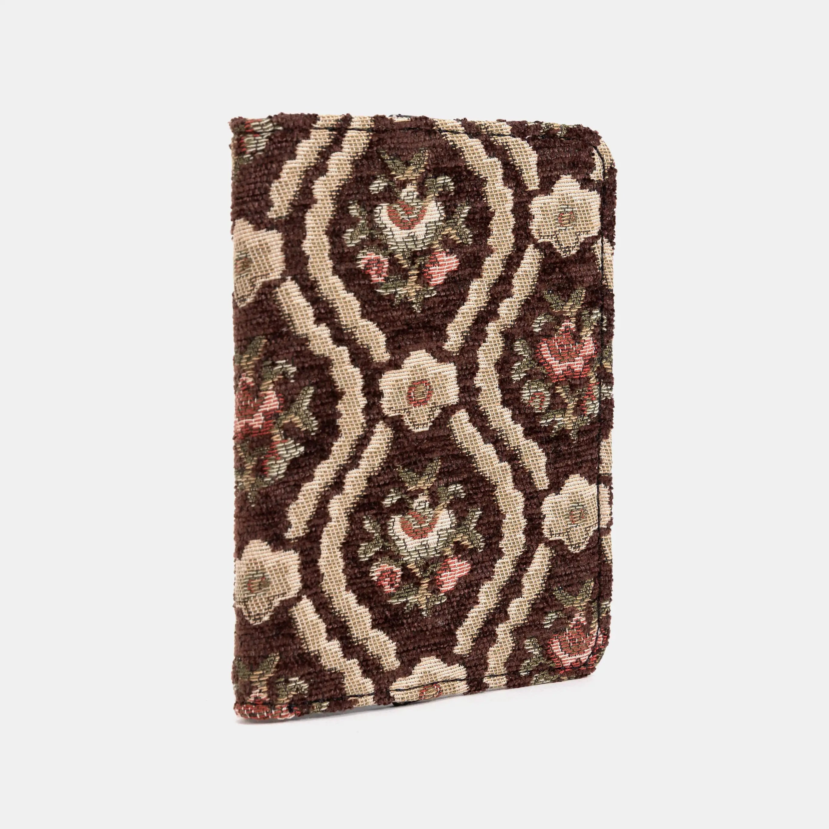 Traditional Coffee Passport Cover of America side front