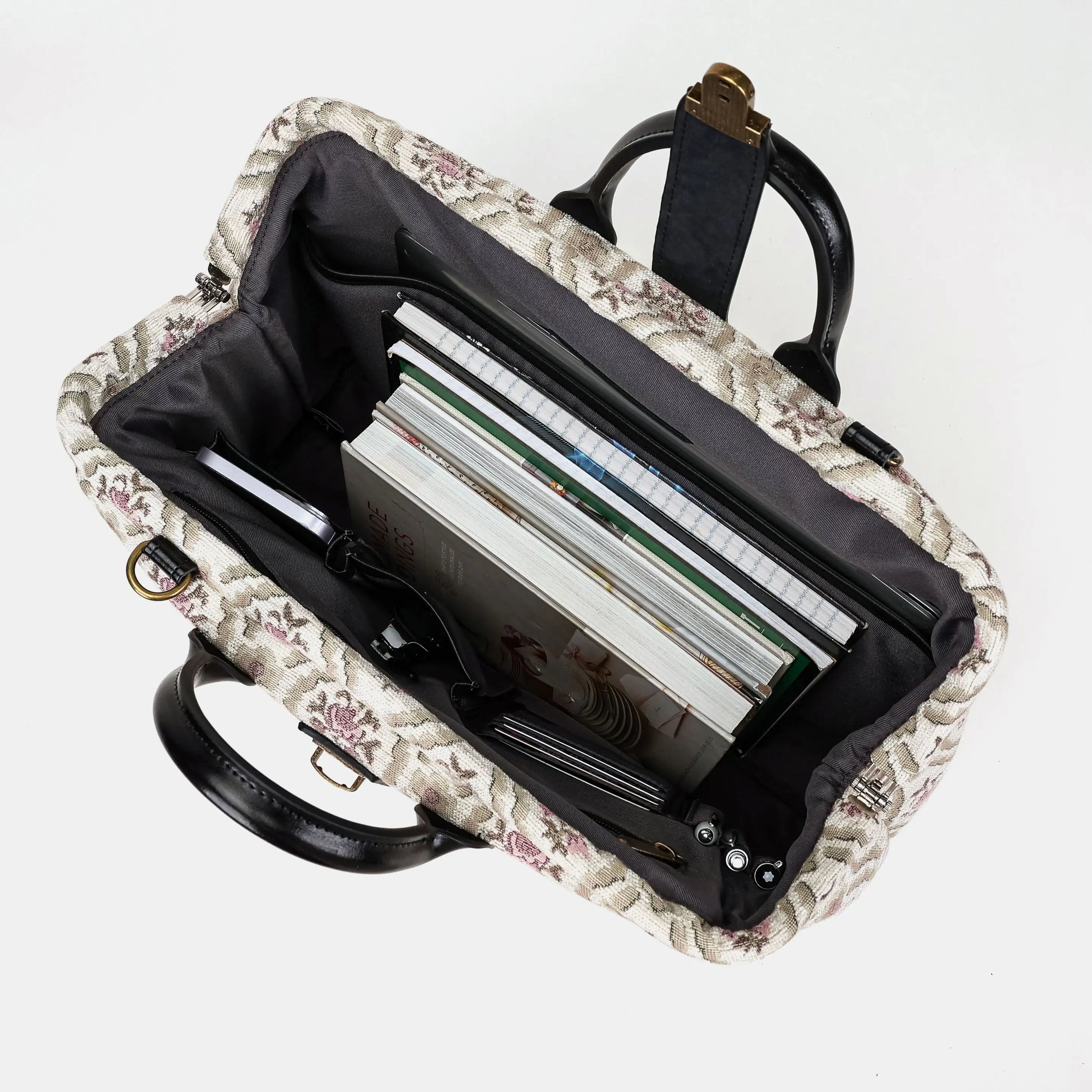 Traditional Cream Laptop Work Bag Carpetbag of America in use