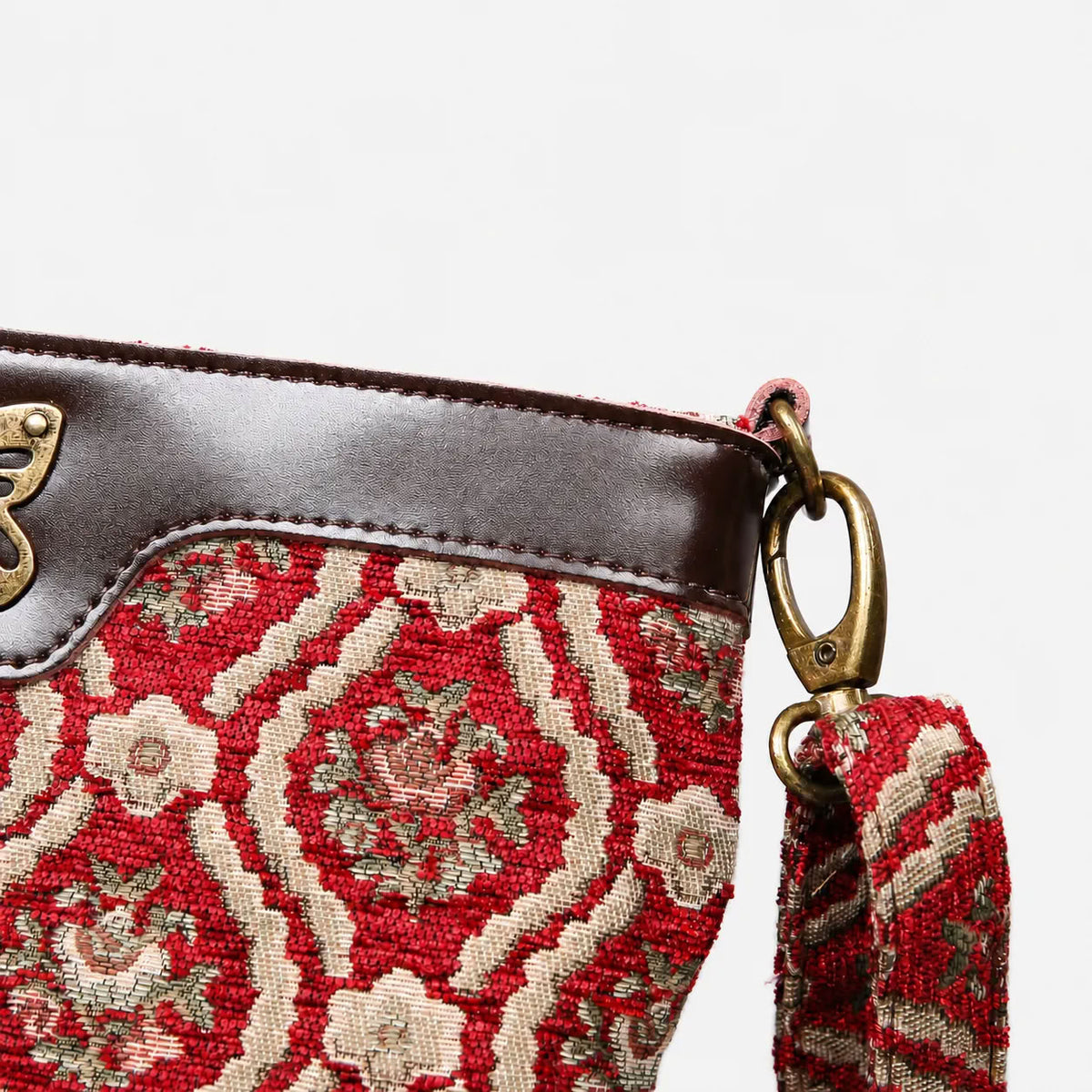 Traditional Red Carpet Crossbody Bag carpet bag MCW Handmade of America details