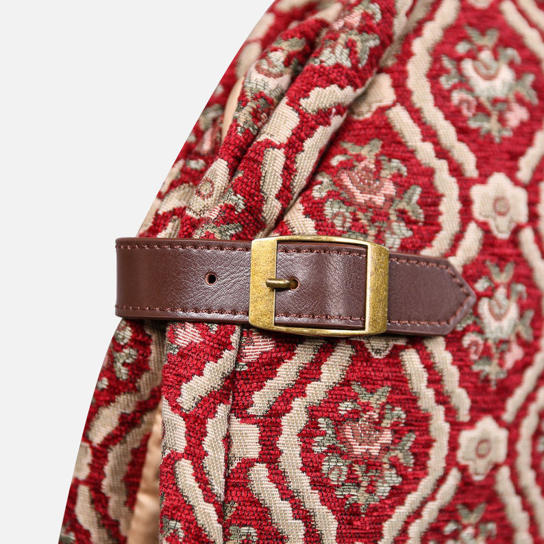 Traditional Red Carpet Garment Bag carpet bag of America  details