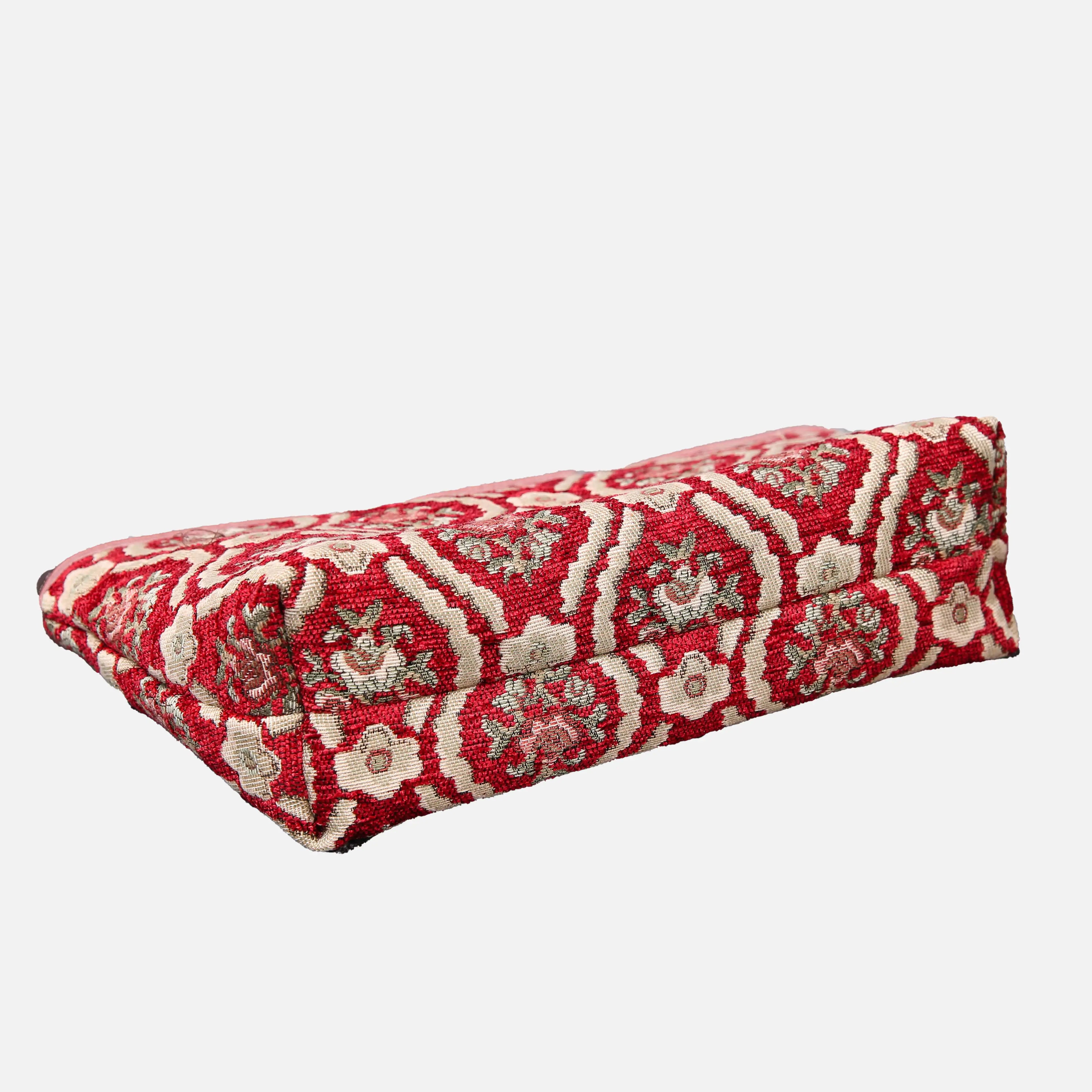 Traditional Red Carpet Makeup Bag carpet bag MCW Handmade of America bottom
