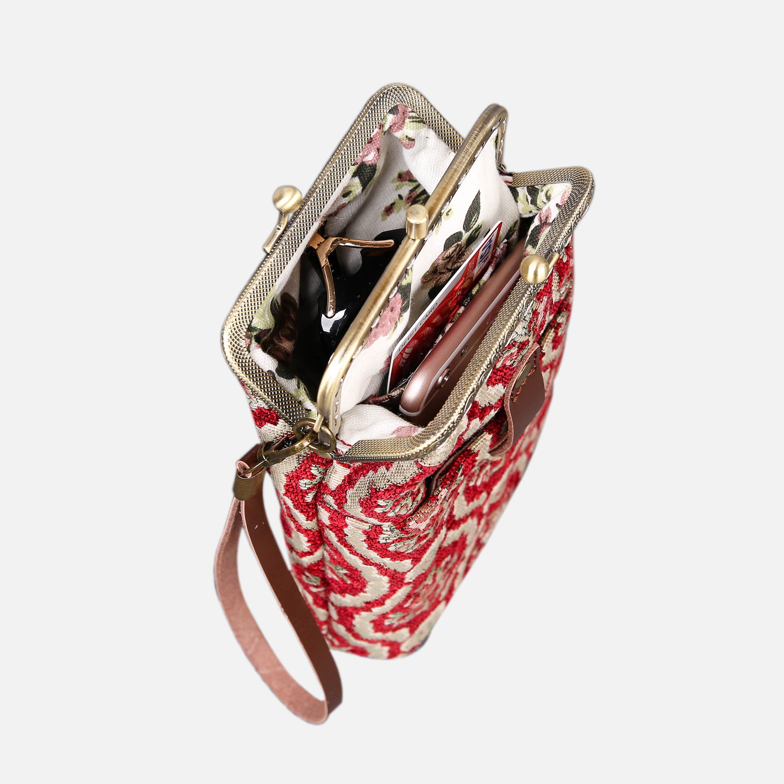 Traditional Red Carpet Phone Case Carpetbag of America in use