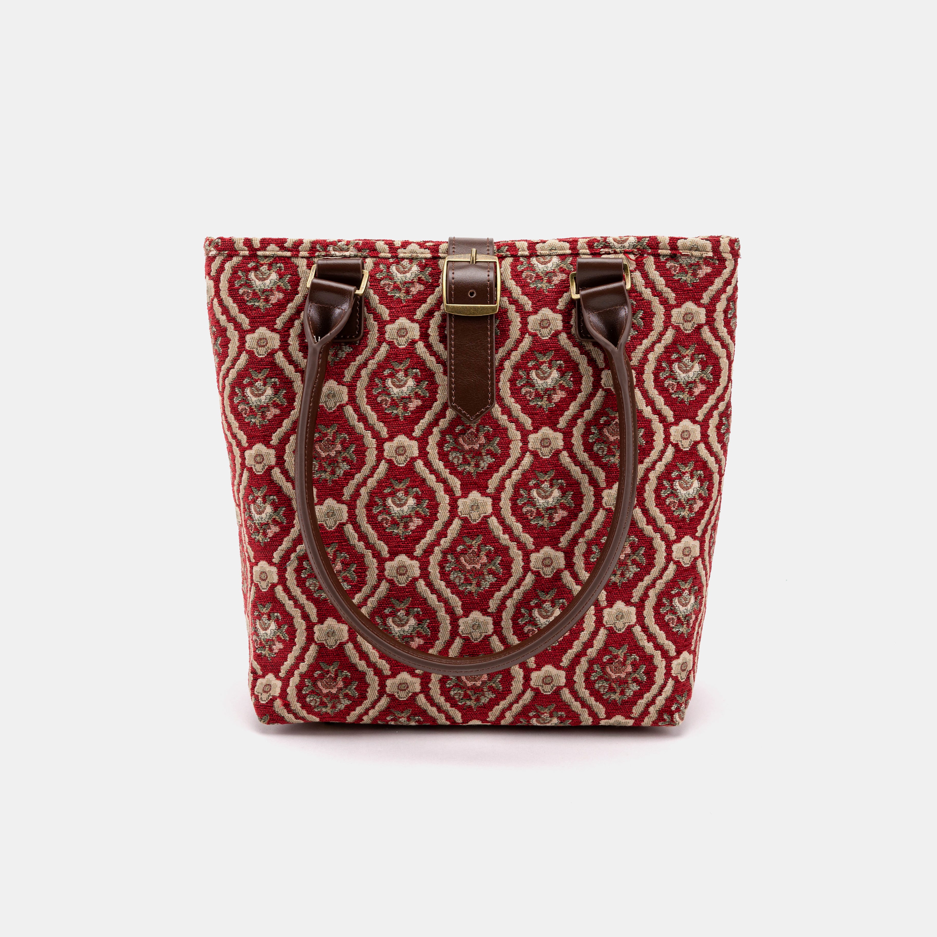 Traditional Red Everyday Tote Bag of America with shoulder strap