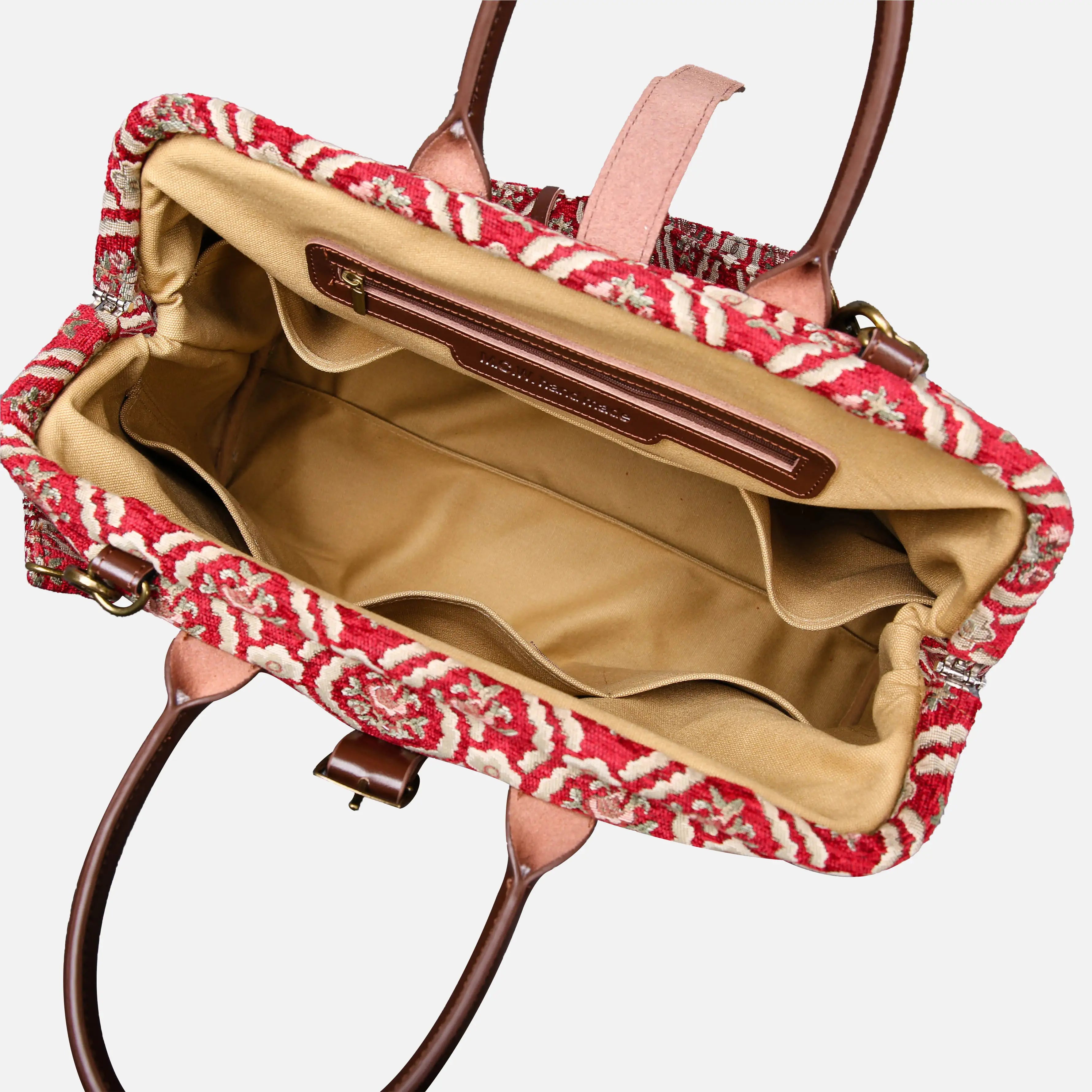 Traditional Red Mary Poppins Weekender Carpetbag of America open
