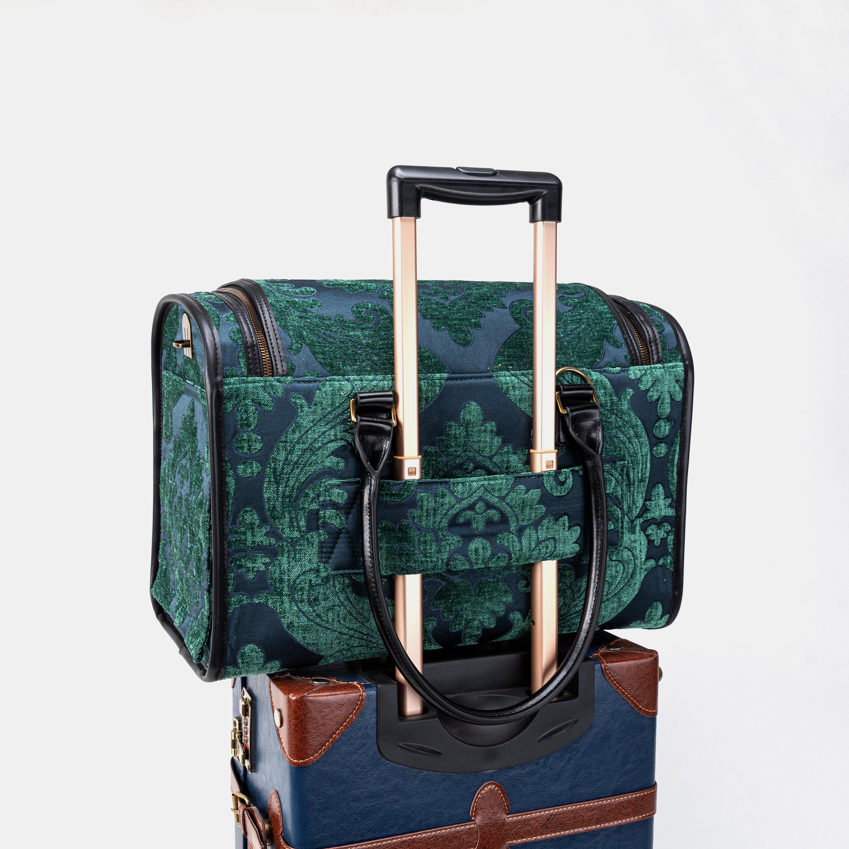 Travel Dog Carrier Bag Queen Hunter Green of America with  Luggage holder