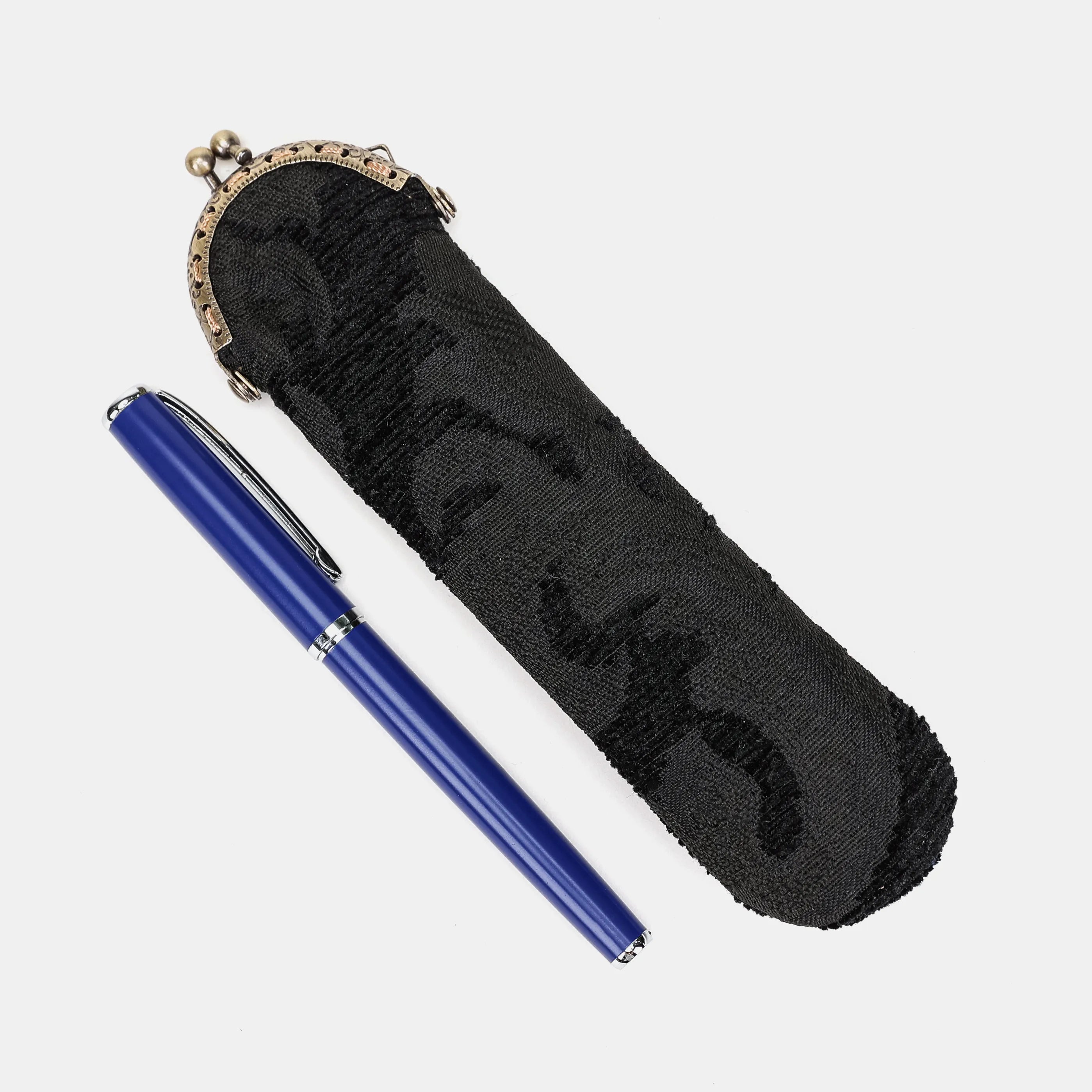 Victorian Blossom Black/Black Solo Pen Case Carpetbag of America main