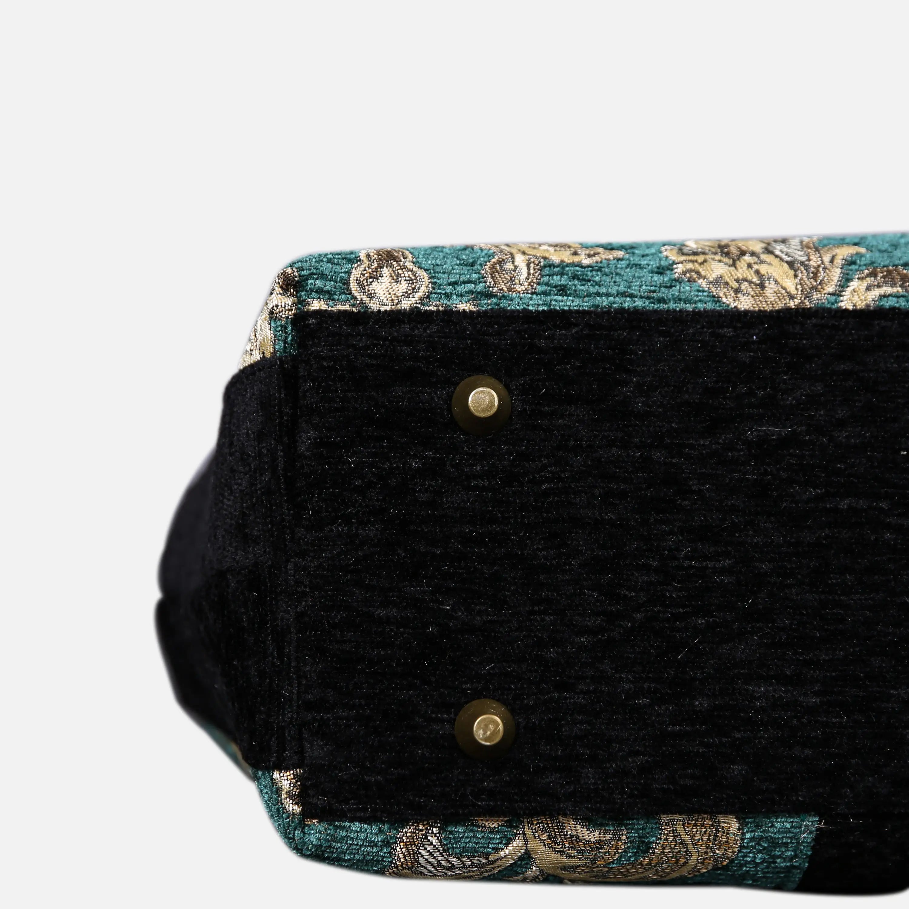 Luxury Damask Blue carpet bag of America  bottom details