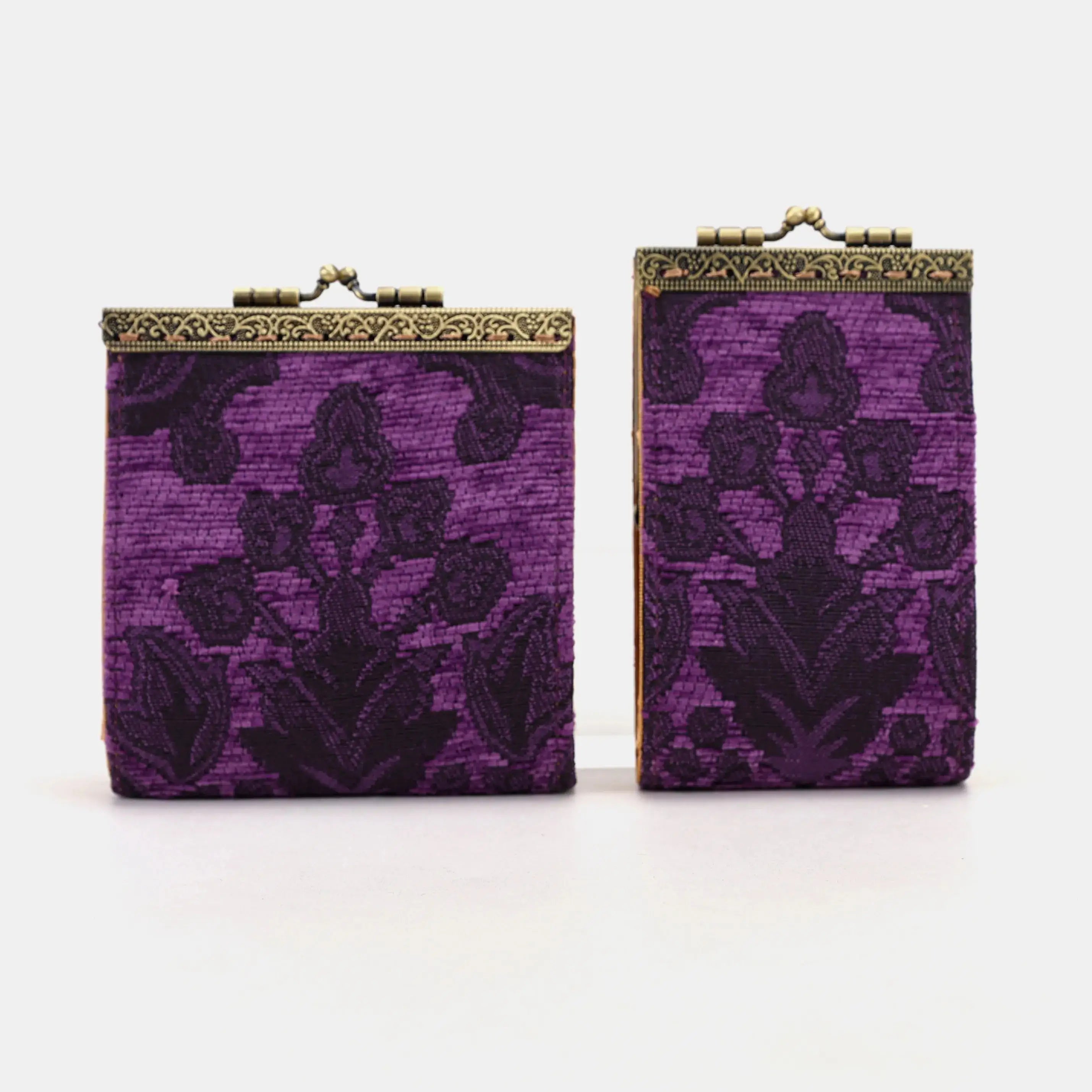 Victorian Blossom Purple Card Wallet Carpetbag of America front