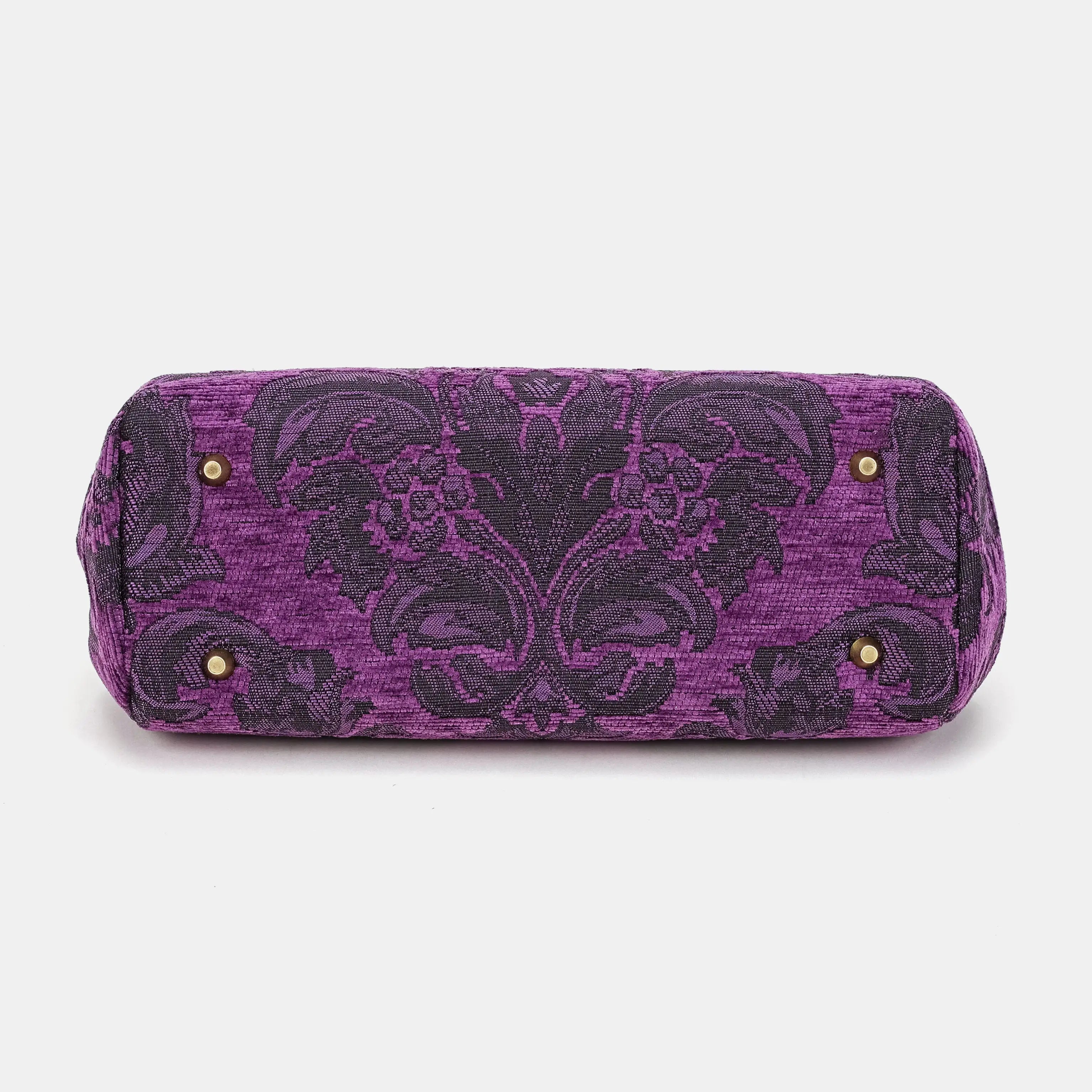 Victorian Blossom Purple Top Handle Purse Carpetbag of America bottom