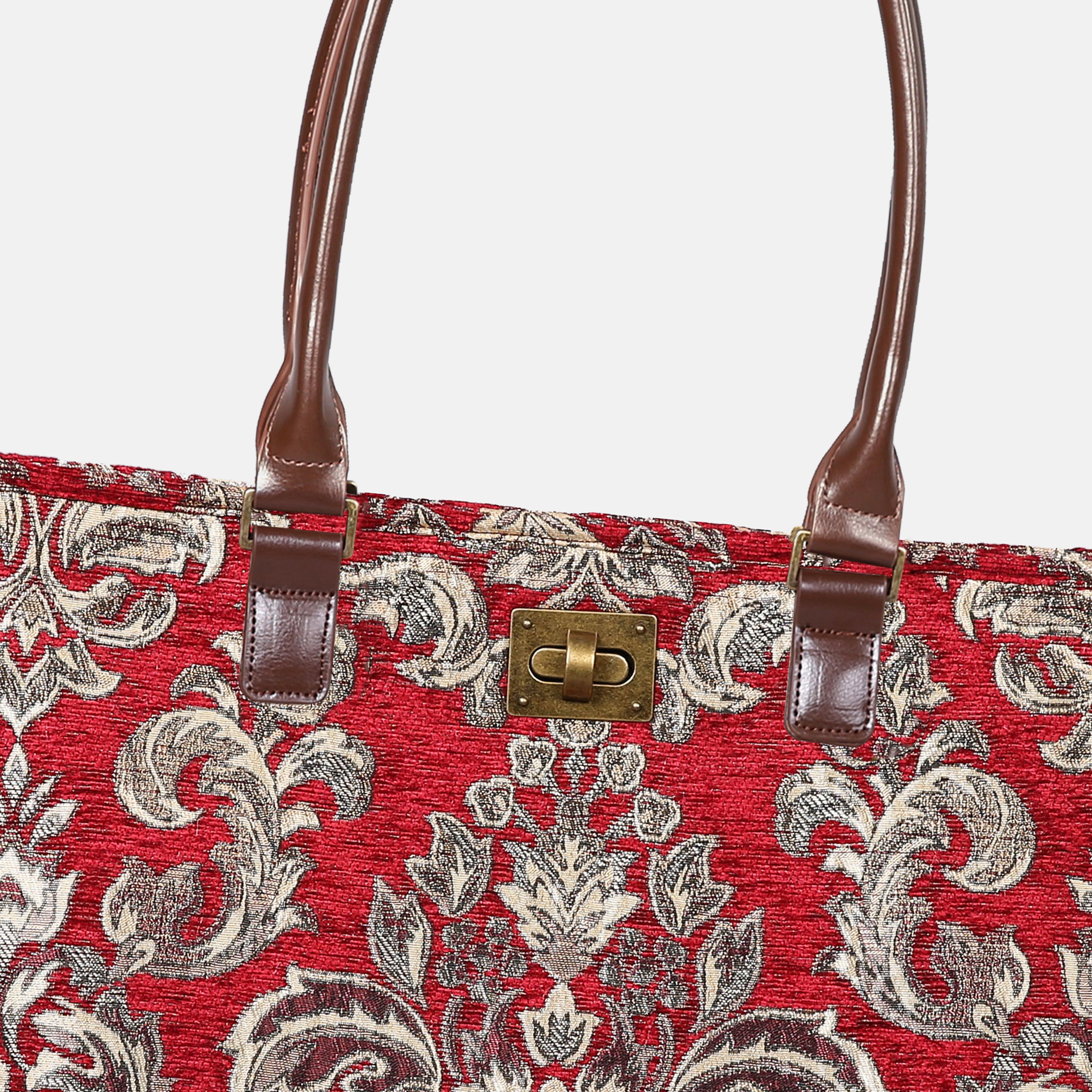 Victorian Blossom Red Carpet Tote Shopper Carpetbag of America closure