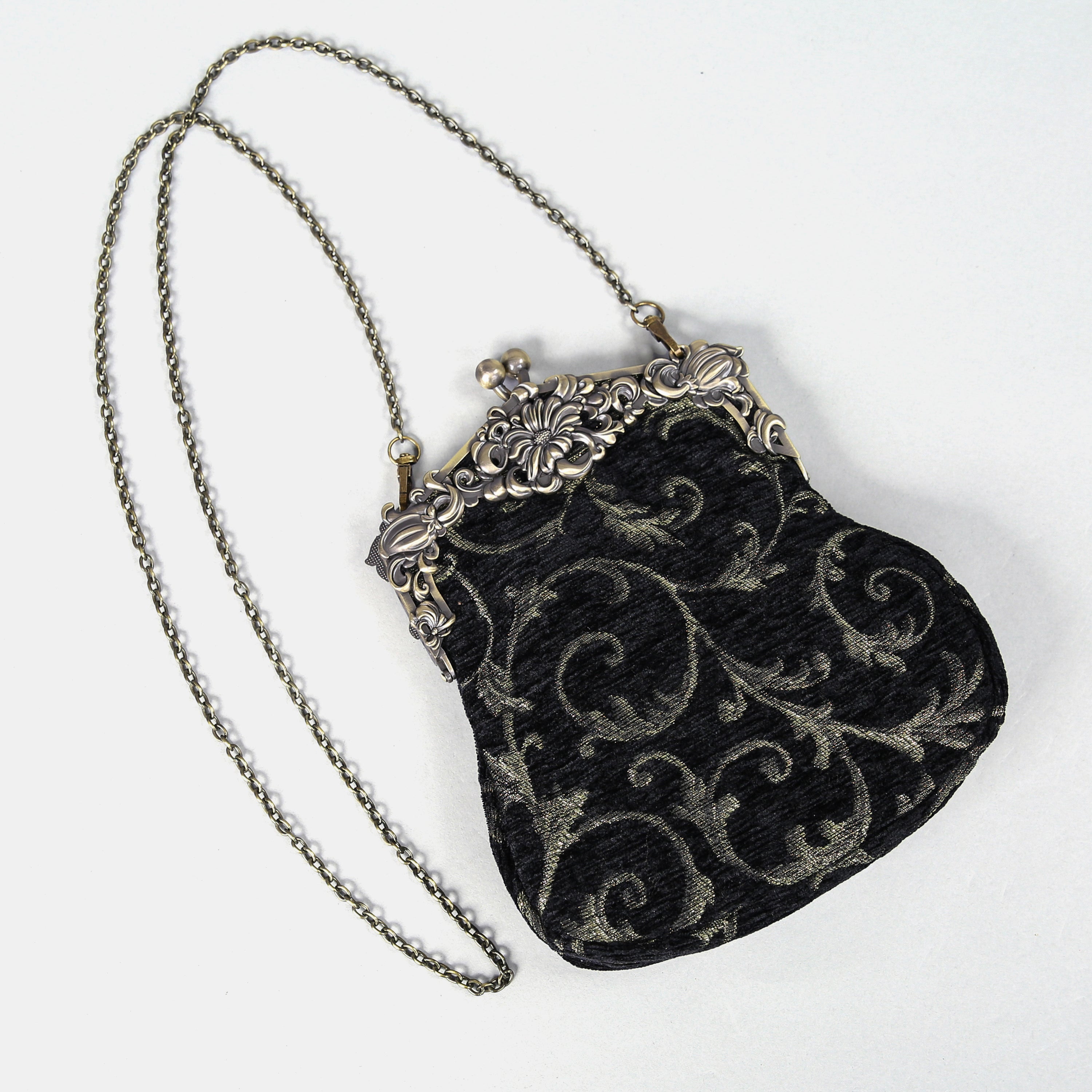 Vintage Scroll Black/Green Chatelaine Purse Large carpet bag of America with long chain