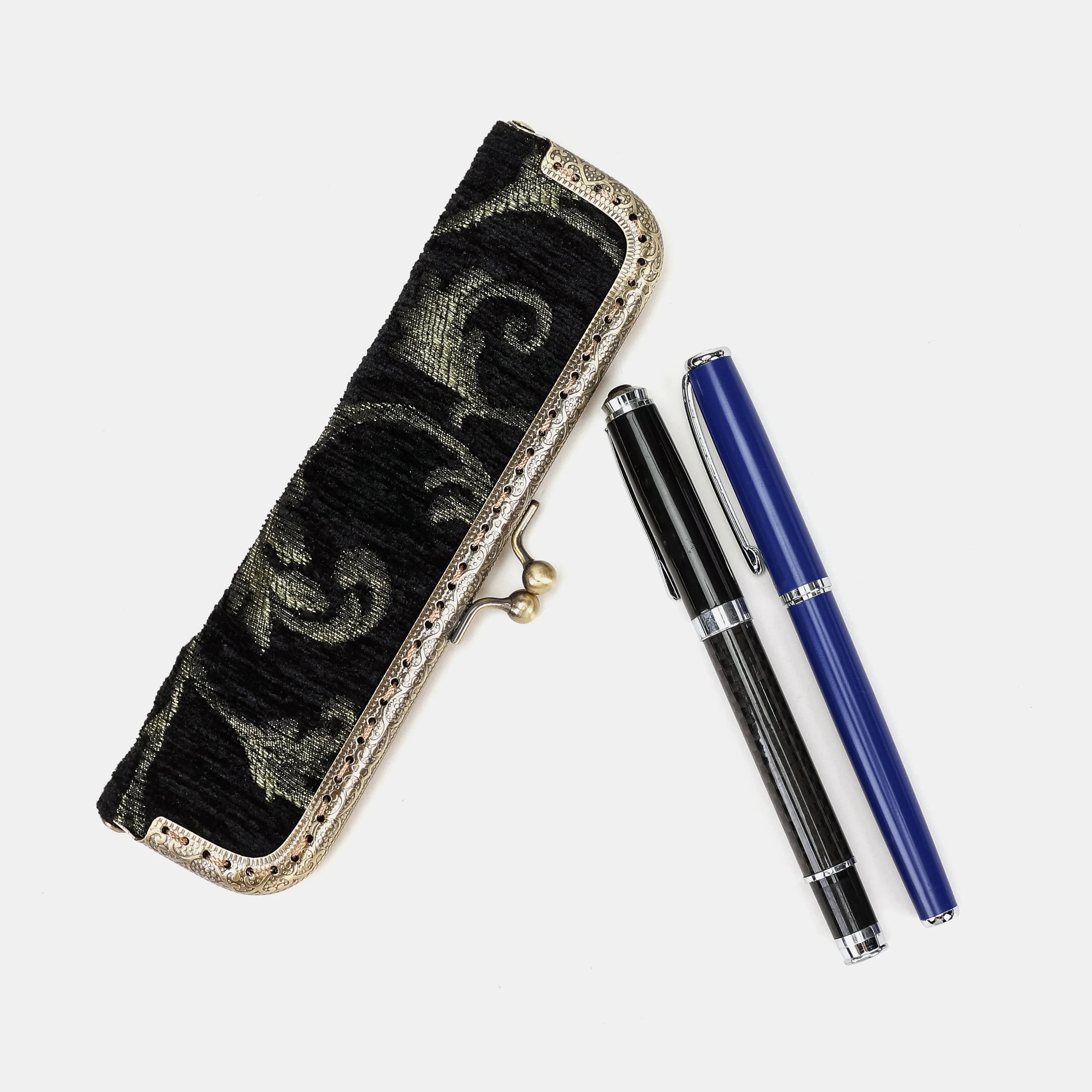 Vintage Scroll Black/Green Duo Pen Case Carpetbag of America main