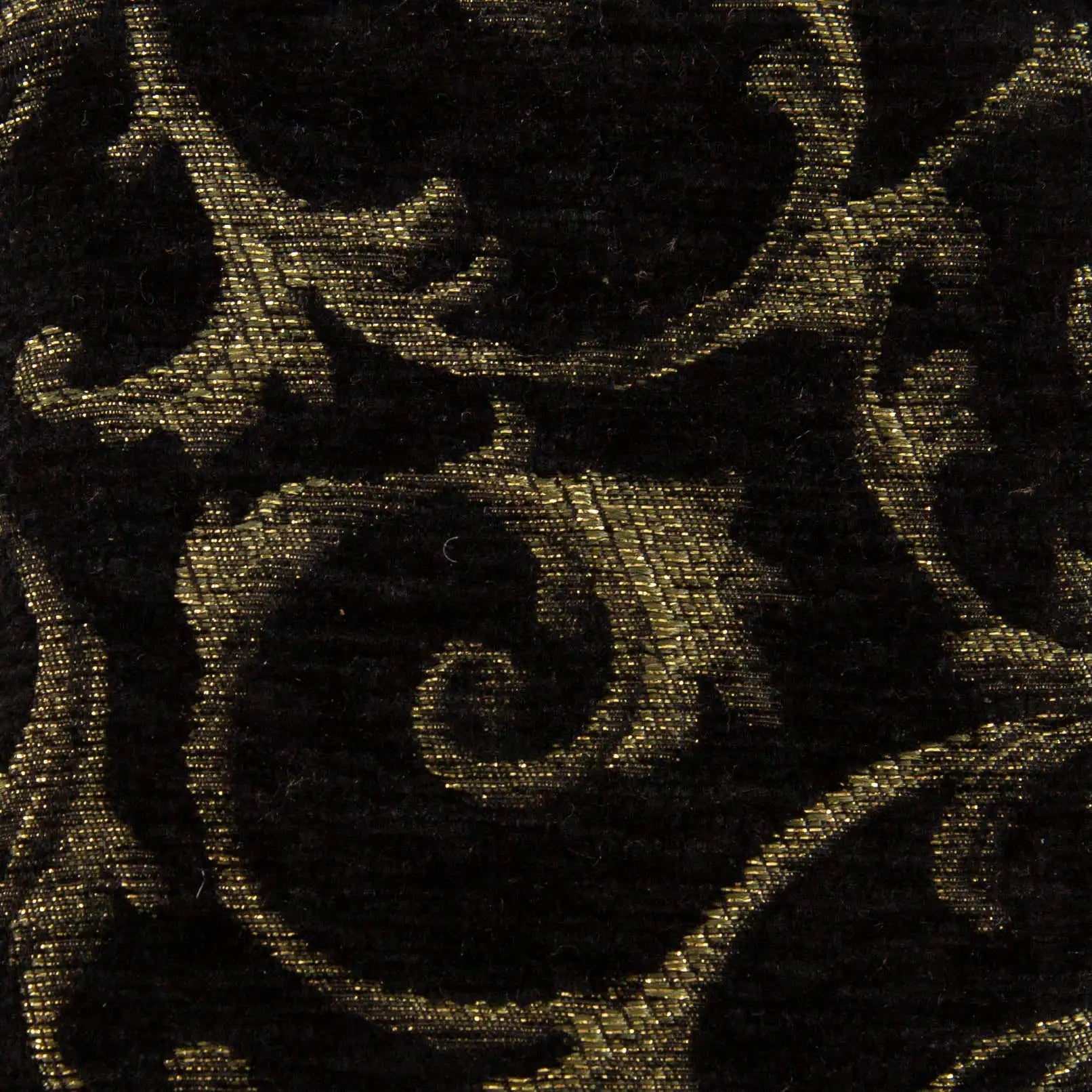 Vintage Scroll Black/Green Passport Cover of America detail