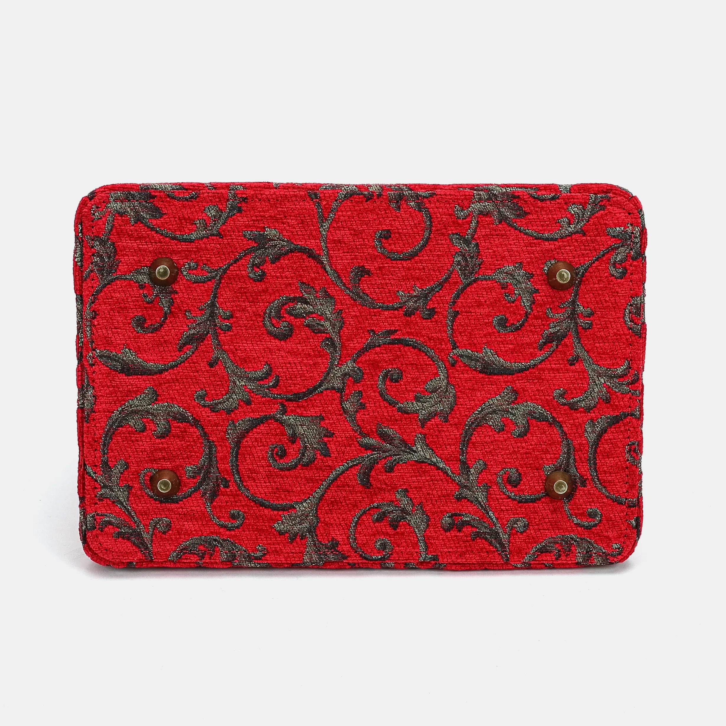 Vintage Scroll Red Cecile Carpet Purse Gladstone Bag of America bottom