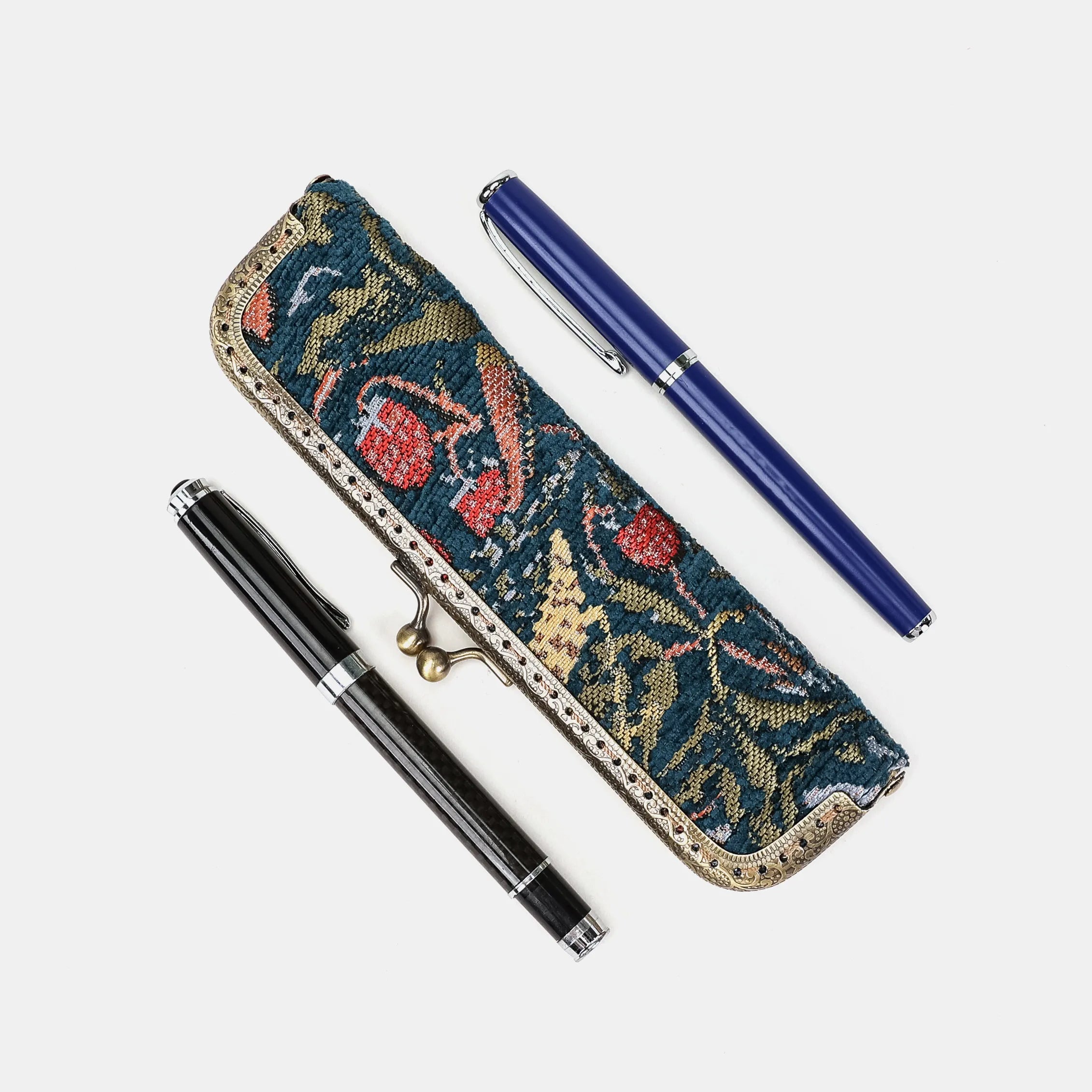Strawberry Thief Duo Pen Case Carpetbag of America side